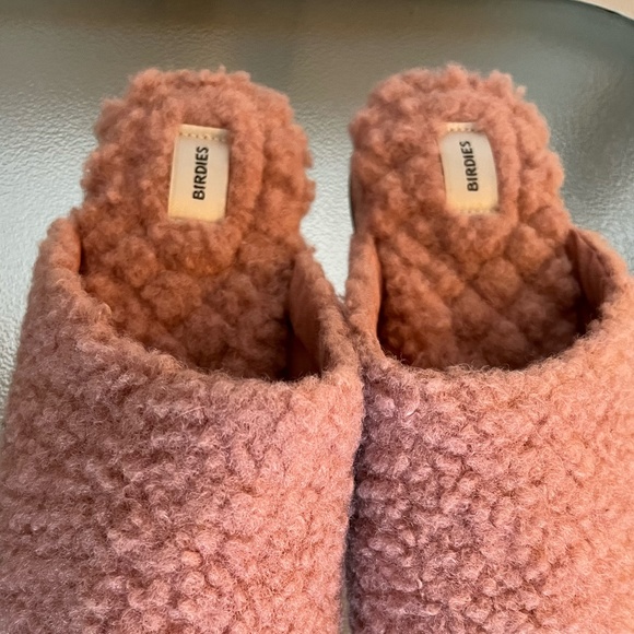 Birdies NWOB Faux Shearling Lark Slides In Pink Blush Size 7.5 - Picture 8 of 12